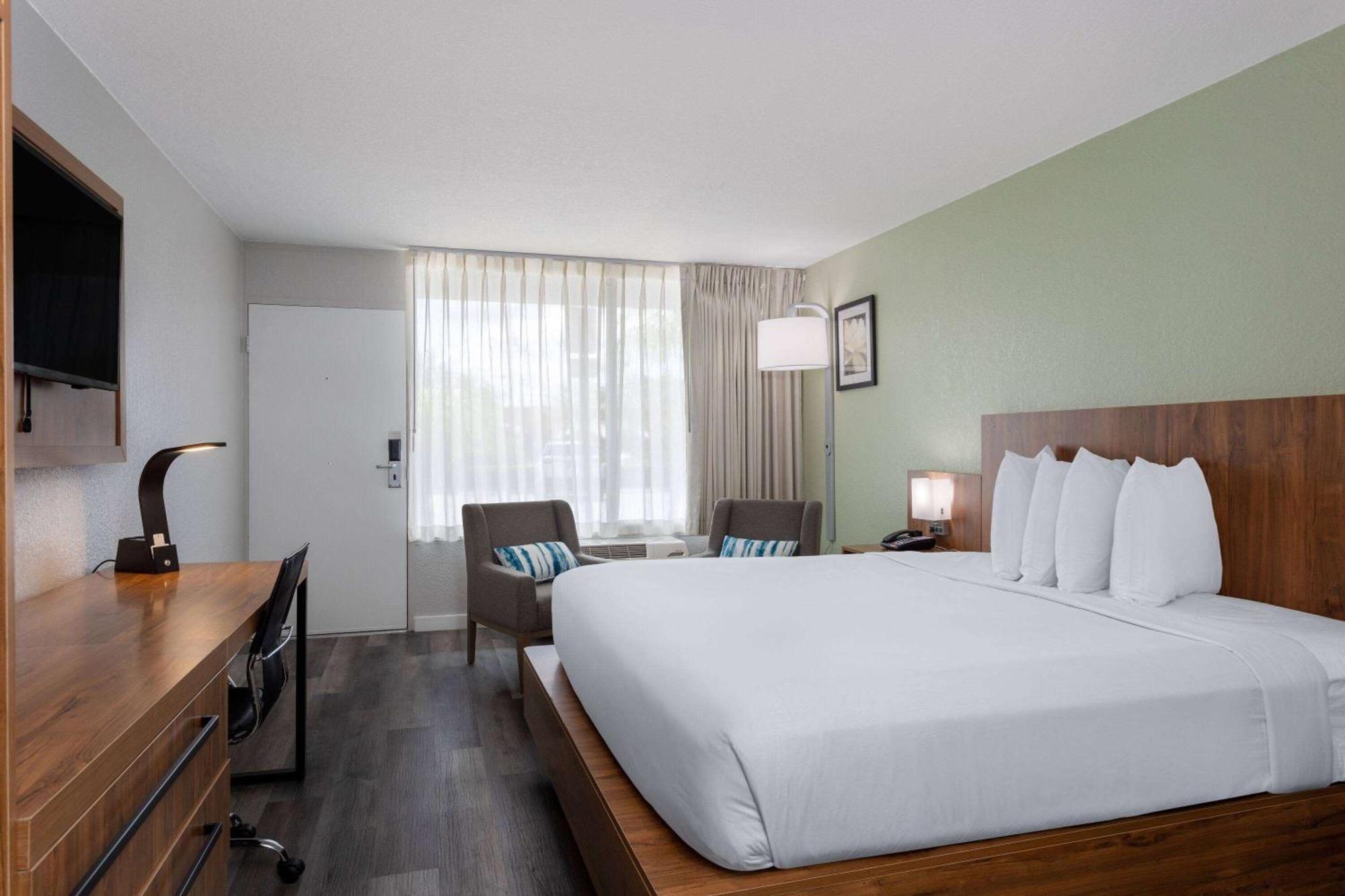 Ramada By Wyndham Altamonte Springs Near I-4 Hotell Eksteriør bilde